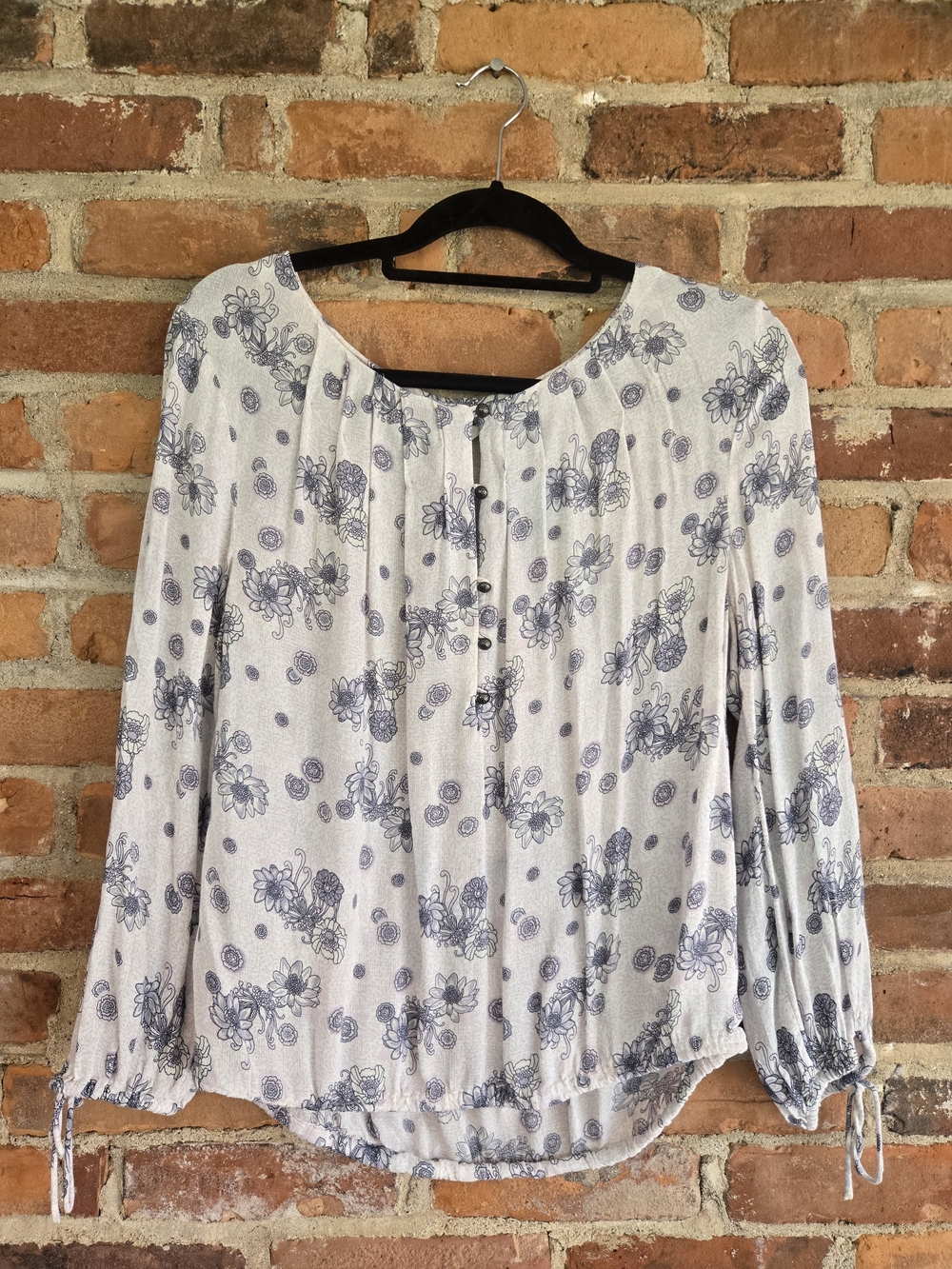 Lucky Brand White with Blue Floral Peasant Top